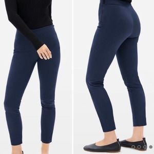 Everlane The Size Zip Stretch Cotton Pant in Navy Size 2